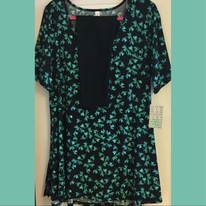 Lularoe Outfit 2XL Perfect Tee w Noir TC2 leggings